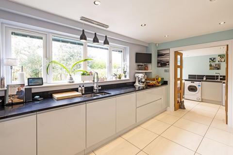 24 Barleyfields, Didcot, OX11 0BJ