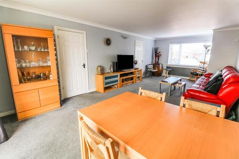13 Ranulf Close, Harlow, CM17 0GX
