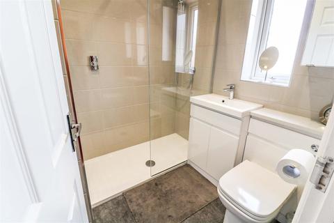 13 Ranulf Close, Harlow, CM17 0GX