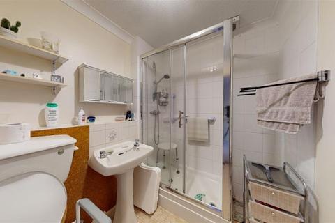 164 Lynwood, Folkestone, CT19 5DE