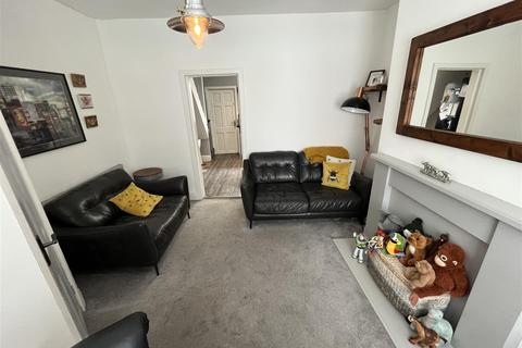 14 Dane Road, Sale, M33 7AR