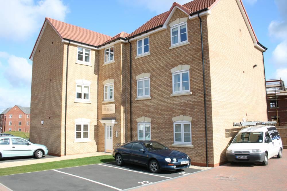 Windsor Court, Off Brindley Close, Stoney Stanton 1 bed flat £525 pcm