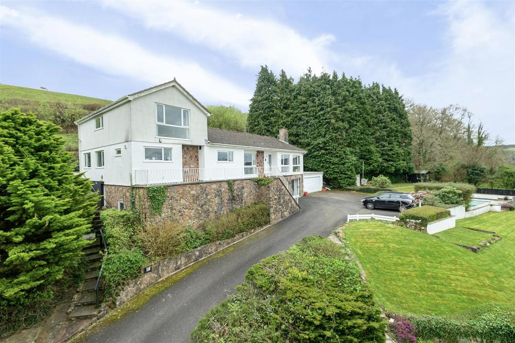 Maundown, 0.75 Acre 4 bed detached house for sale £675,000