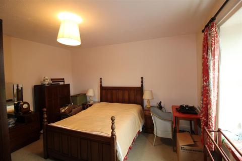 3 The Green, Kirkwhelpington, Newcastle Upon Tyne, NE19 2RU