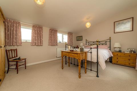 26 Cellar Hill, Lynsted, Sittingbourne, ME9 9QY