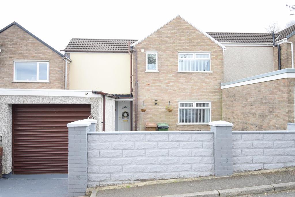 Islwyn Drive, Caerphilly 3 bed terraced house £185,000
