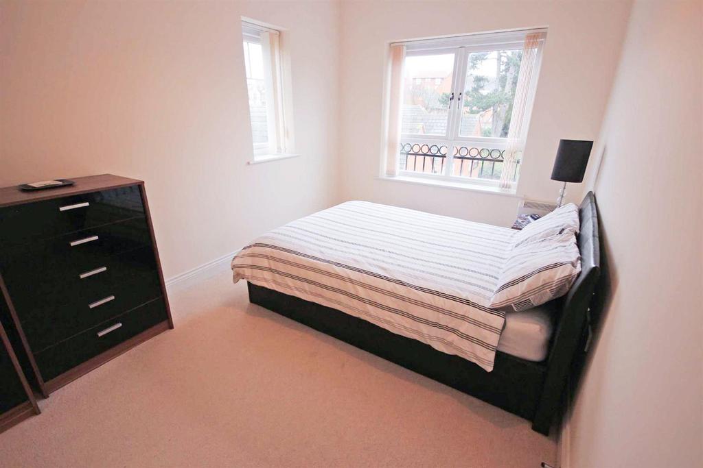 Master Bedroom.jpg