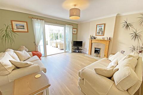 63 Blundell Road, Hightown, Liverpool, L38 9EF