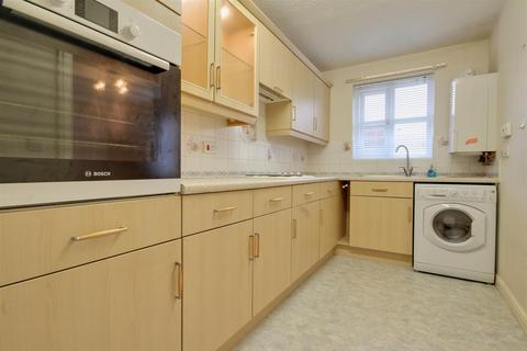 2 bedroom apartment for sale - John Gray Court, Willerby, Hull