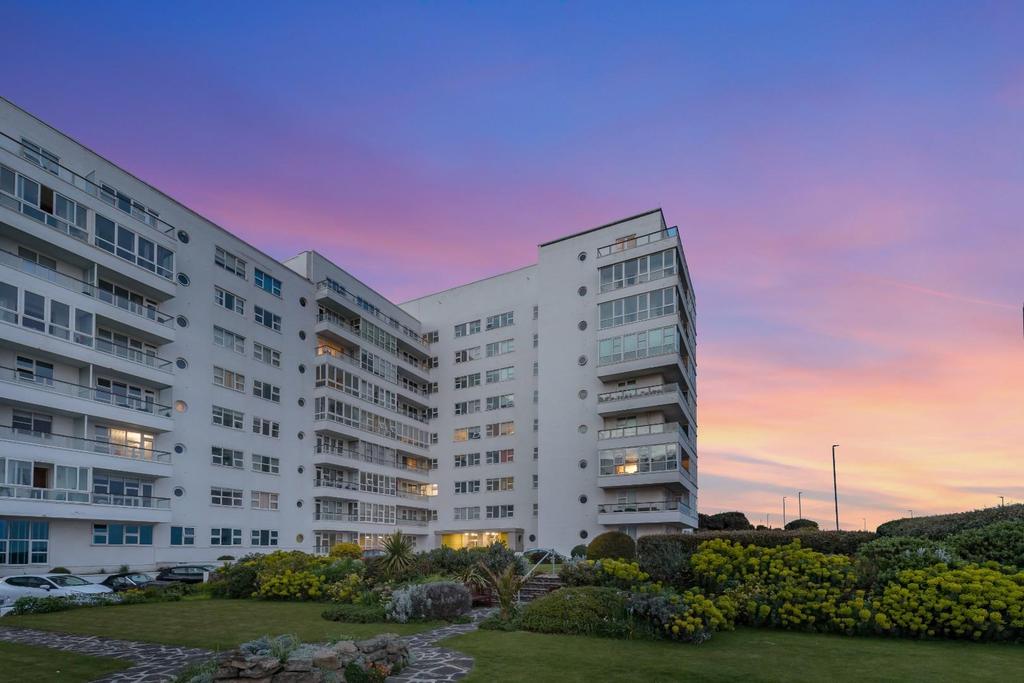 Marine Gate Twilights-7.JPG