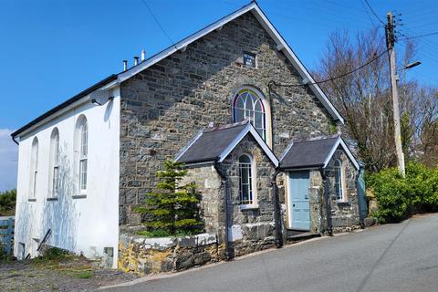 4 bedroom house for sale, Llanfair