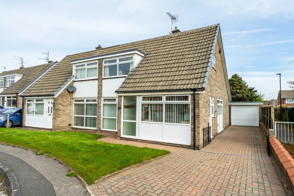 Boroughbridge Road, York 2 bed semidetached bungalow £250,000
