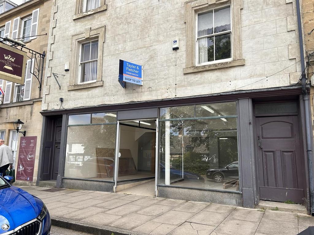 High Street, Chipping Norton Property to rent £2,083 pcm (£481 pw)