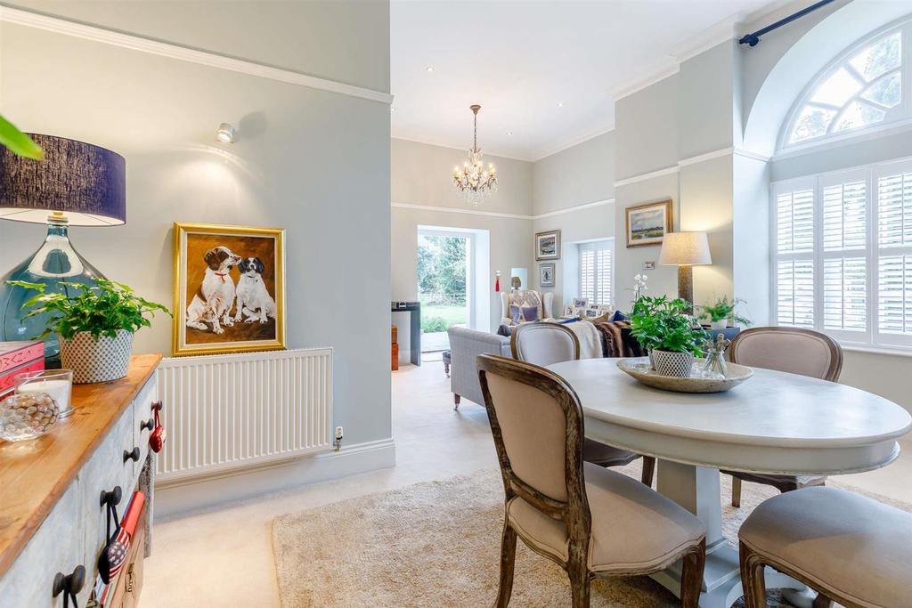 8438162-interior13-800.jpg