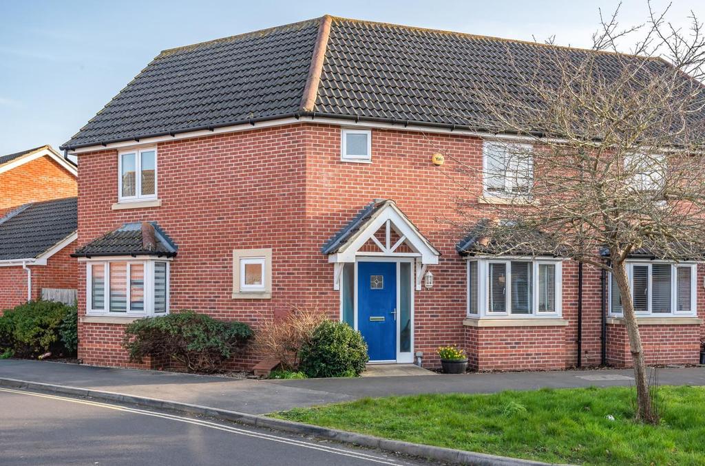 Argosy Crescent, Eastleigh 3 bed house £360,000