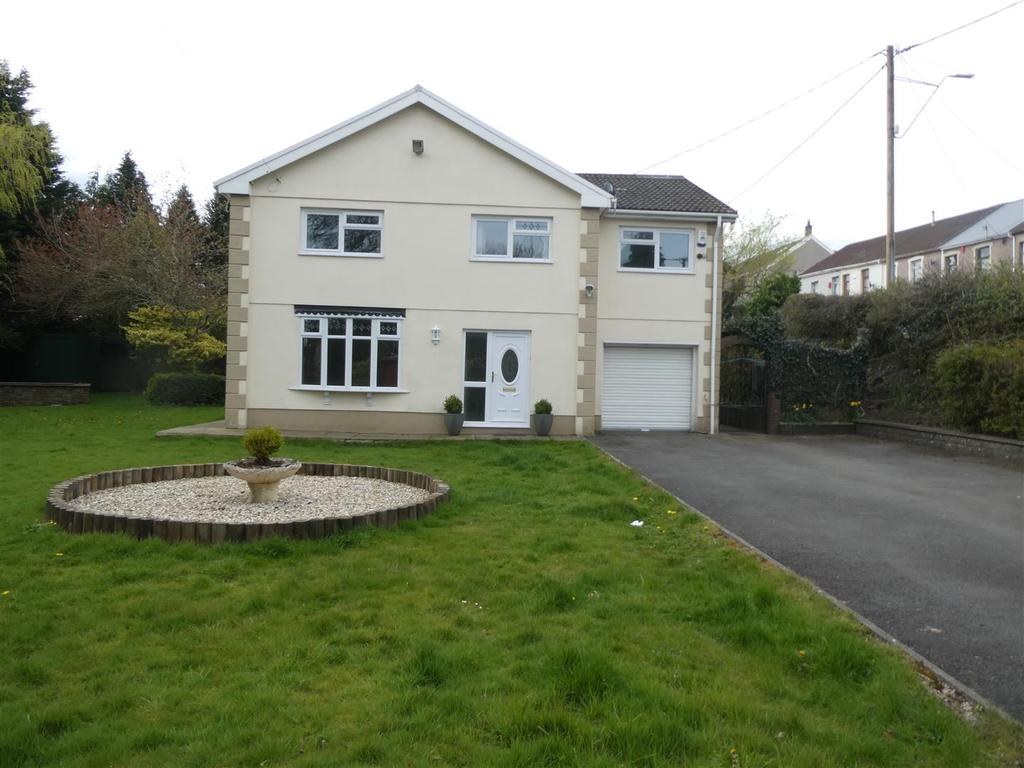Tramway, Hirwaun, Aberdare 4 bed detached house for sale £420,000