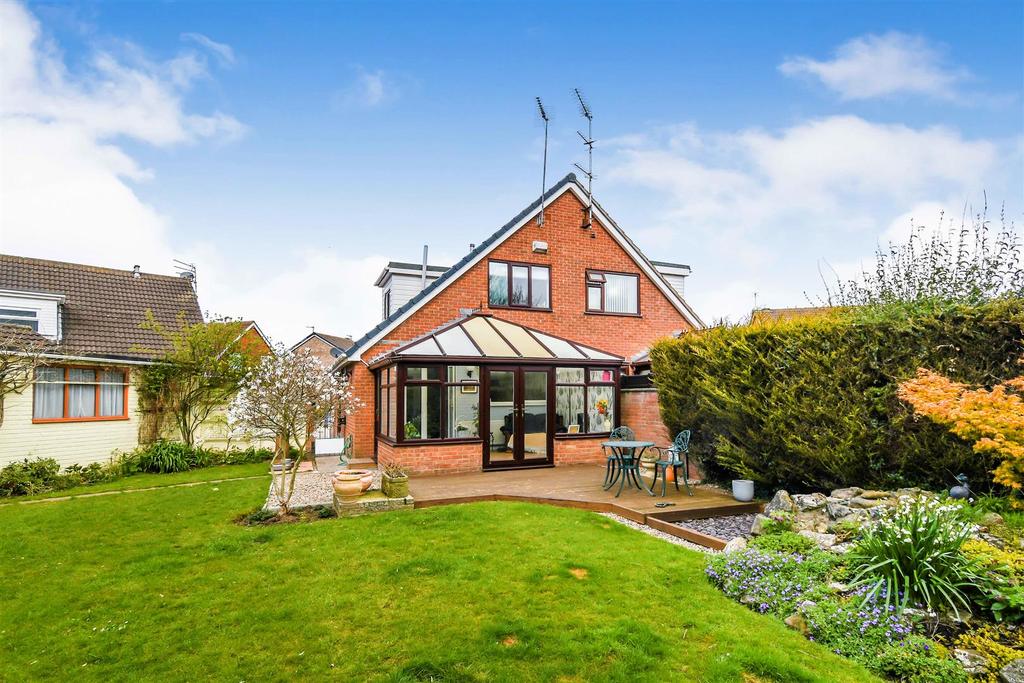 Chestnut Avenue, Hedon 2 bed semidetached bungalow £189,995