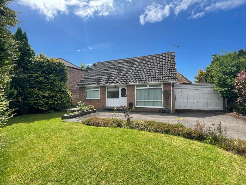Blackwell Grove, Darlington 2 bed detached bungalow £275,000