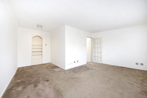 17 Trecastle Way, London, N7 0EL