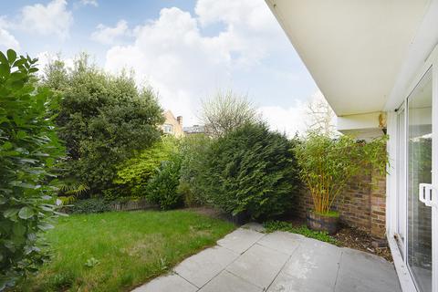 17 Trecastle Way, London, N7 0EL