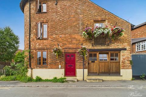 undefined, Ford Street, Buckingham