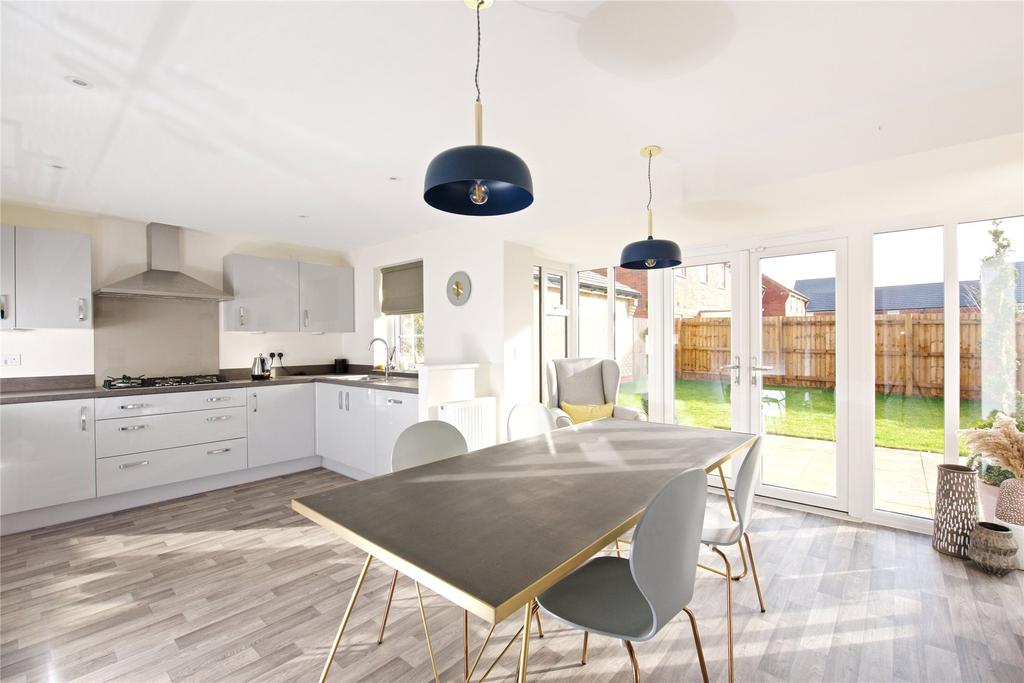 Kitchen/Dining Room