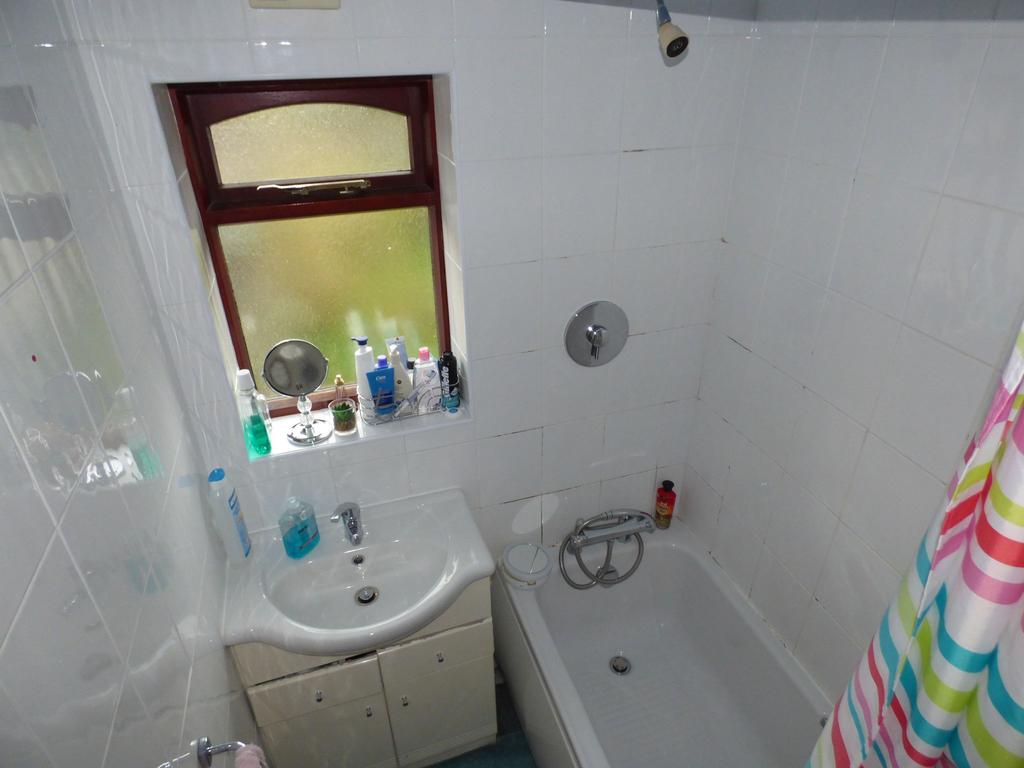 Photograph 8