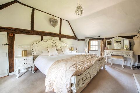 4 bedroom detached house for sale - Wellhouse Lane, Betchworth, Surrey, RH3