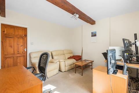 6 Stone Fold, Baildon, Shipley, BD17 7NG
