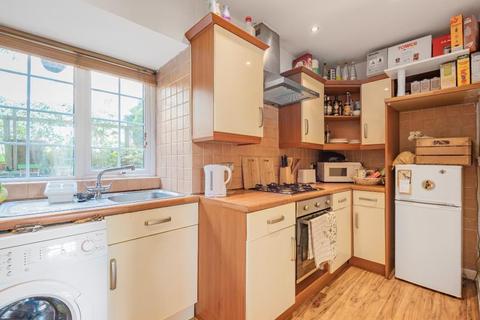 6 Stone Fold, Baildon, Shipley, BD17 7NG