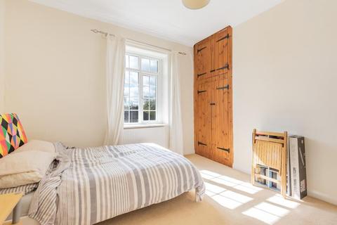 6 Stone Fold, Baildon, Shipley, BD17 7NG