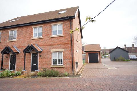 16 Clarks Croft, Ringmer, Lewes, BN8 5FP