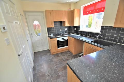 3 bedroom end of terrace house for sale - Honeysuckle Avenue, South Shields