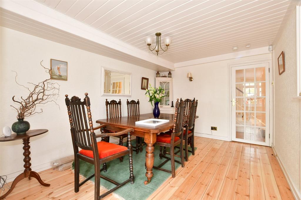 Oxenden Street, Herne Bay, Kent 4 bed end of terrace house £685,000