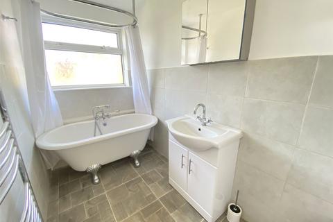 3 Finns Lane, Knipton, Grantham, NG32 1RL