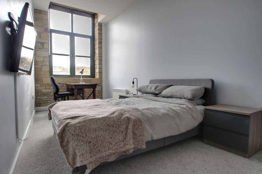 Bedroom 1 (Double with Ensuite)