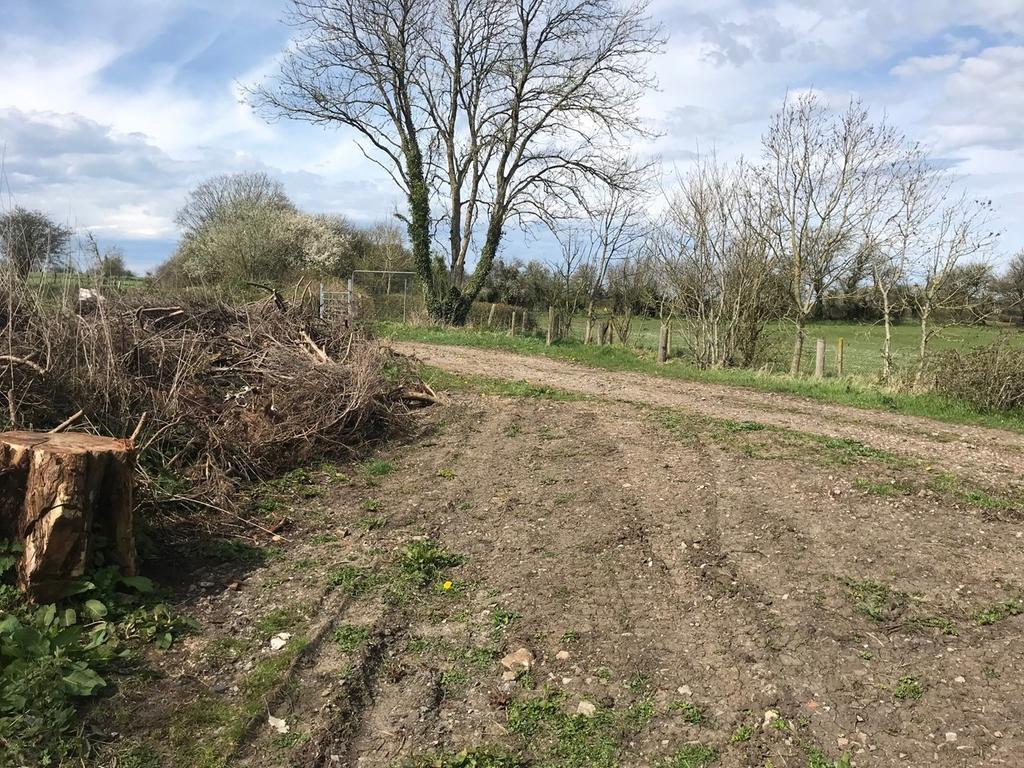 Lambert's Hill, Shepton Mallet, BA4 Farm land £20,000