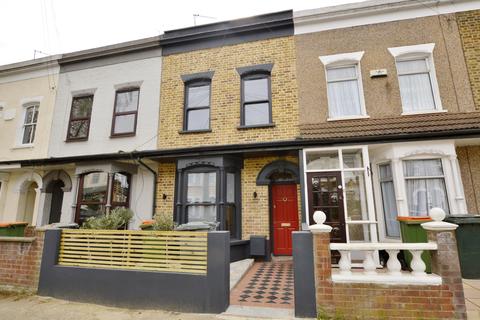 98 Godwin Road, London, E7 0LP