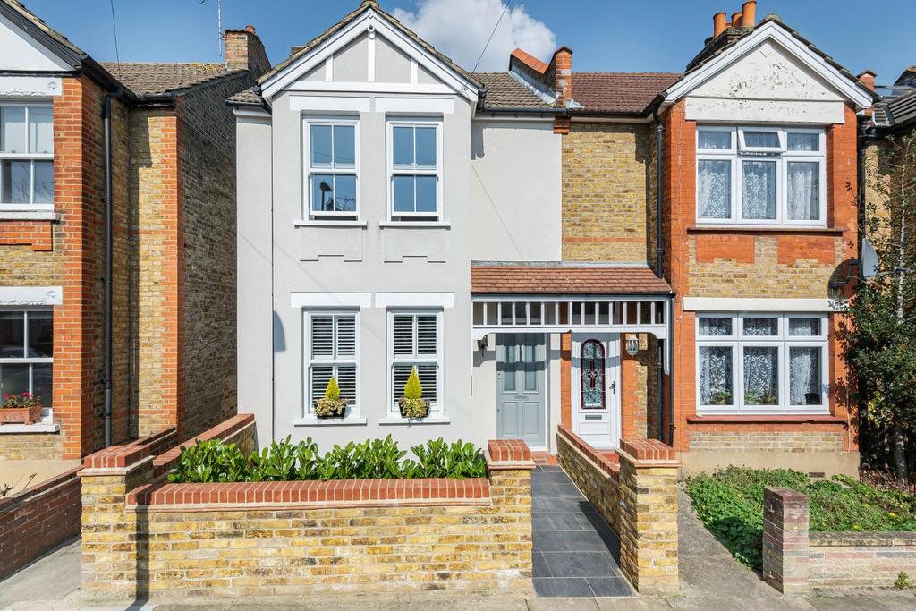 Albert Road, Bromley 2 bed end of terrace house £560,000