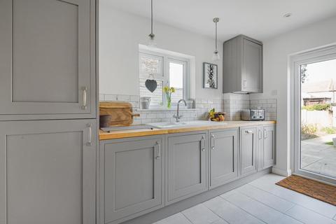 17 Albert Road, Bromley, BR2 9PT