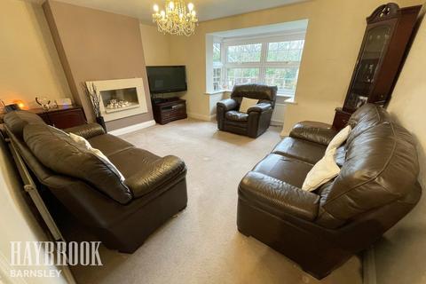 8 Farrow Close, Dodworth, Barnsley, S75 3TE