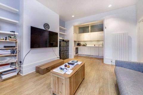 1 bedroom flat for sale, St. Augustines Road, London NW1