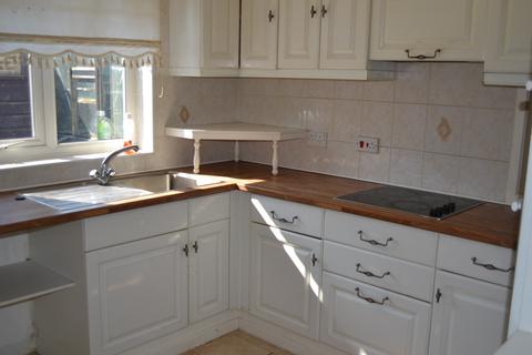 1 Langdon Close, St Margarets At Cliffe, Dover, CT15 6JP