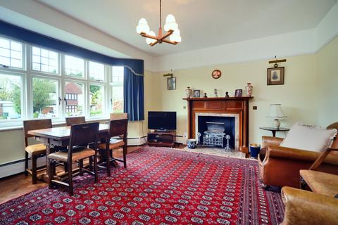 63 Cornwall Road, Cheam, Sutton, SM2 6DU