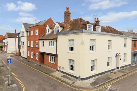 Willoughby Court, St. Johns Lane, Canterbury