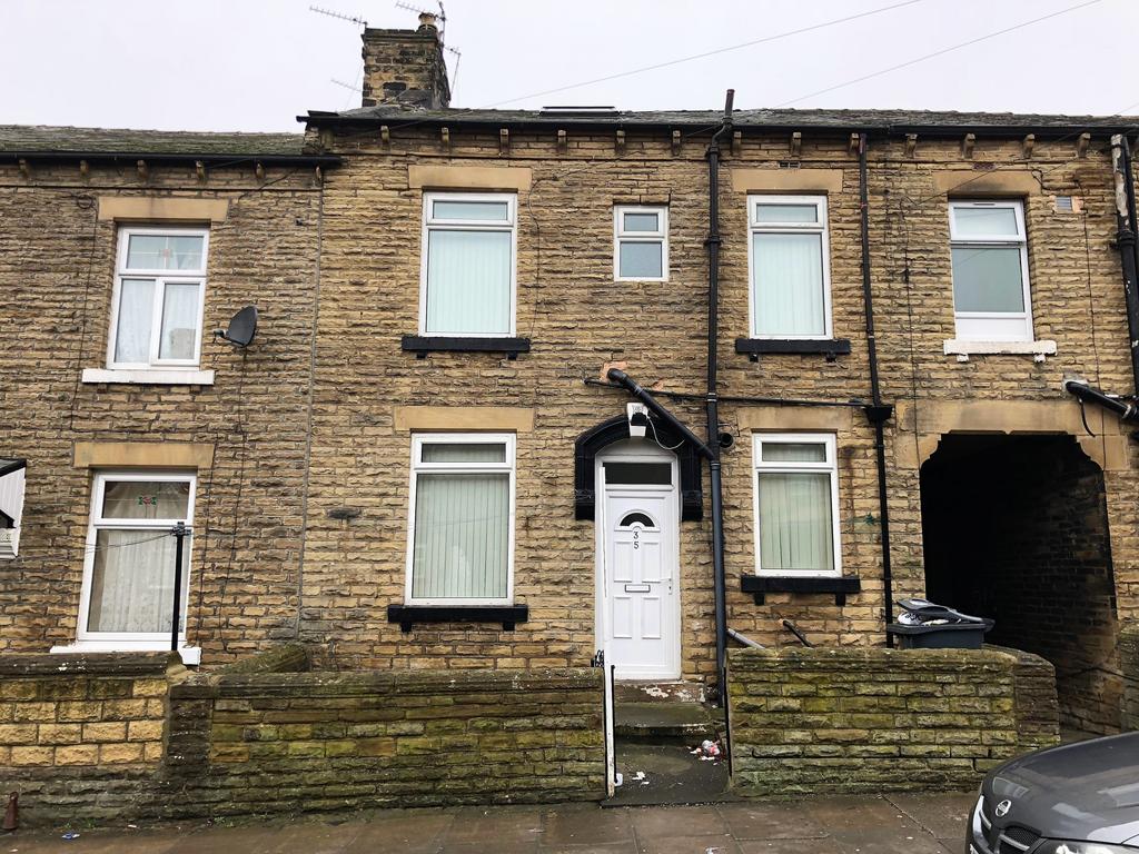 Acton Street, Bradford, West Yorkshire, BD3 3 bed terraced house for
