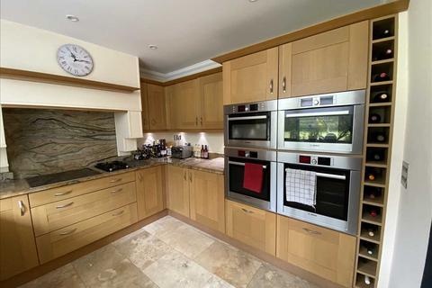 The Cherubs Poplars Close, Longfield, DA3 7LP