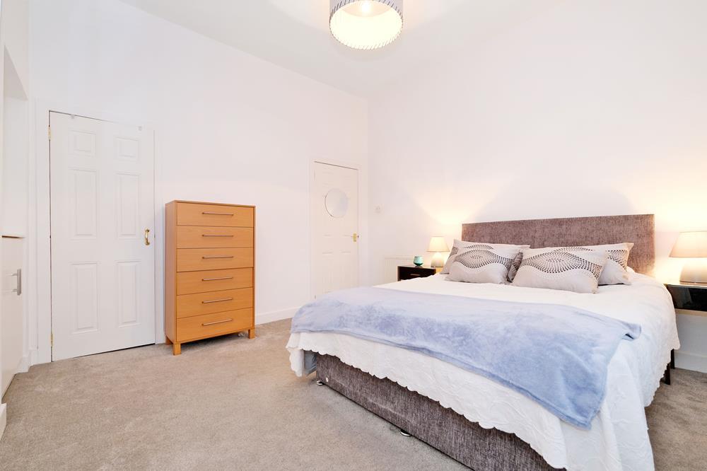 Bedroom alt