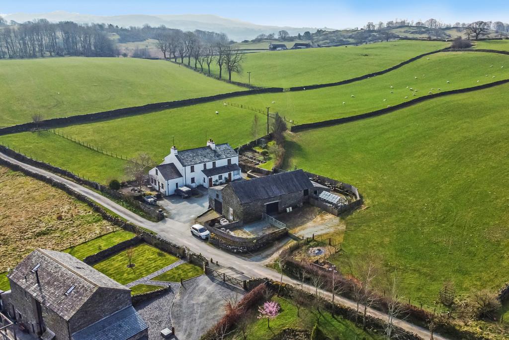 Littlewood Farm, Staveley, Kendal, Cumbria, LA8 5 bed detached house