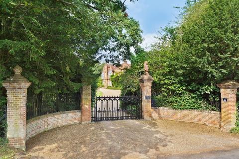 8 bedroom manor house for sale, Tasburgh